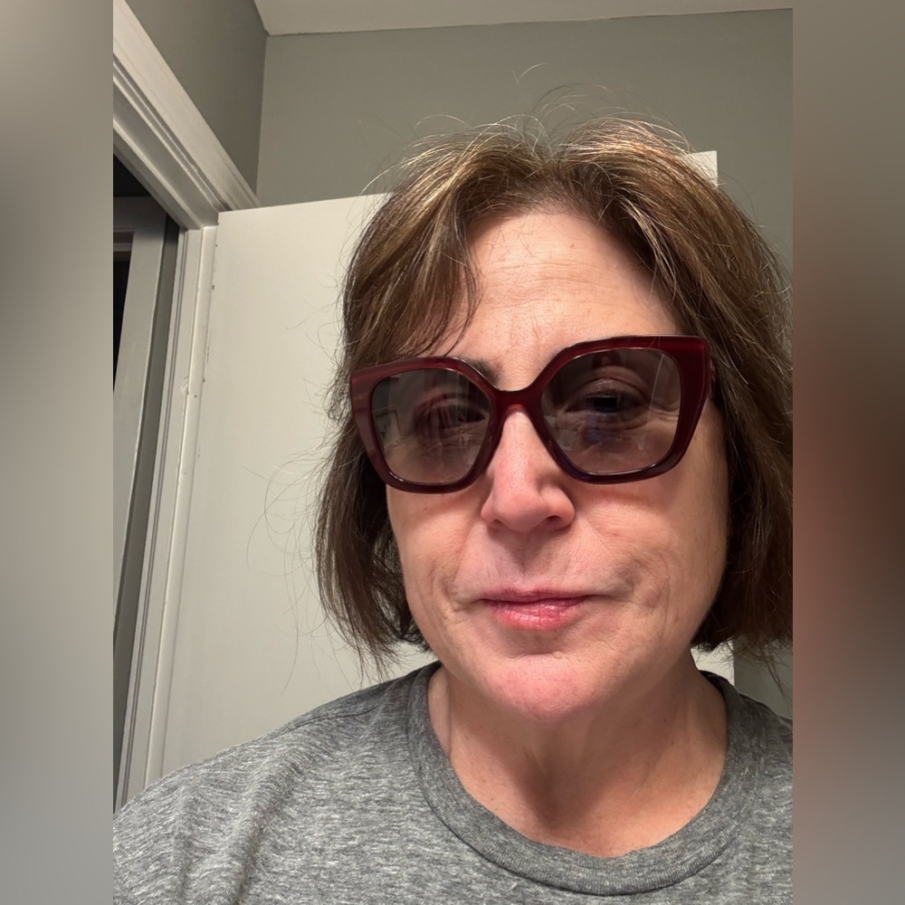 Prada - NWT - Women’s Bordeaux Cat-Eye Sunglasses - Picture 10 of 10